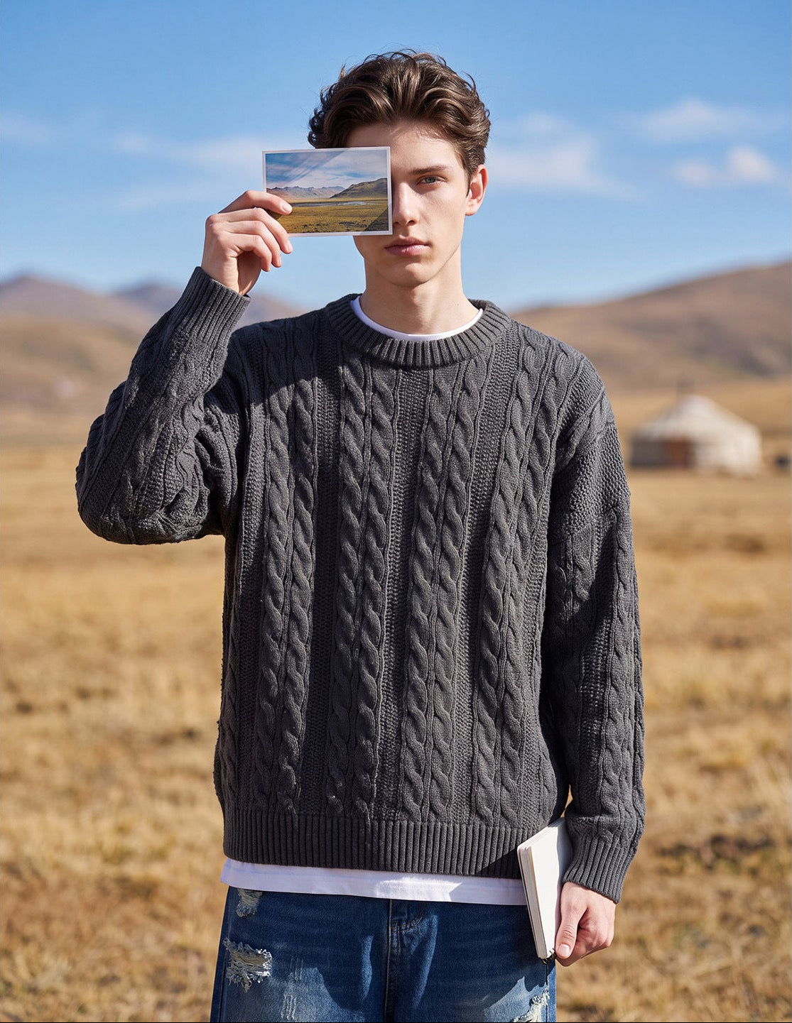 Bowser Men’s Oversized Cable Knit Sweater