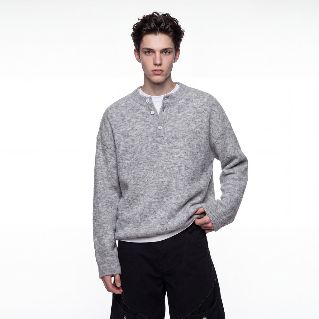 Bowser Men’s Oversized Knit Henley Sweater