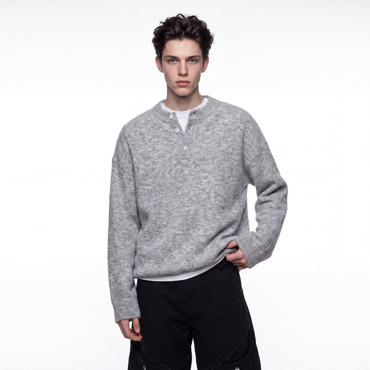 Bowser Men’s Oversized Knit Henley Sweater